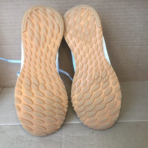 New Balance Women's Fresh Foam Arishi V2 - Picture 6 of 6